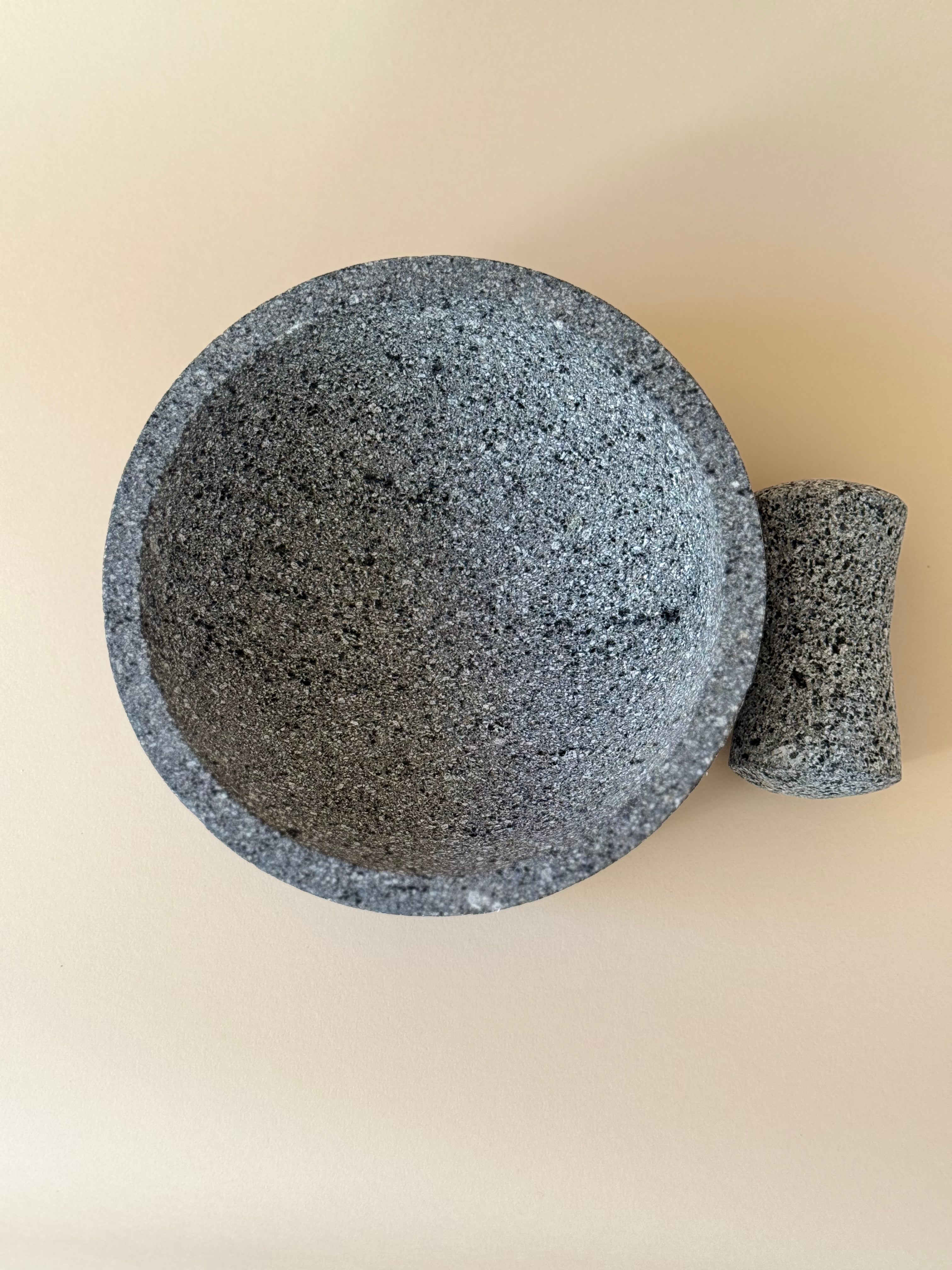 Molca – Textured Base Molcajete