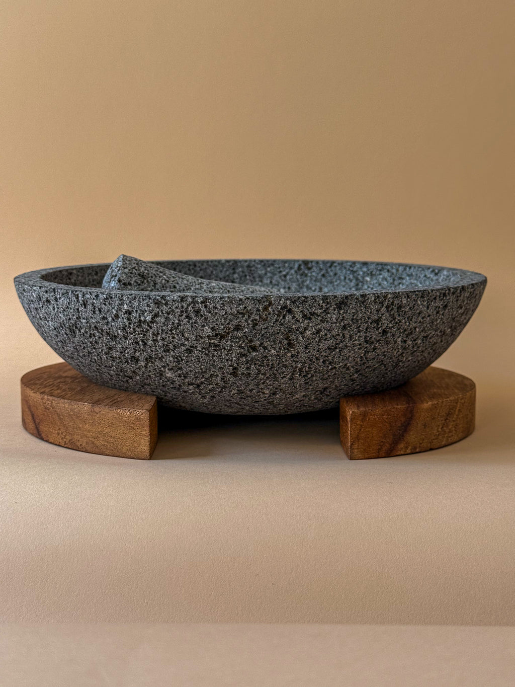Aura – Molcajete & Centerpiece Bowl