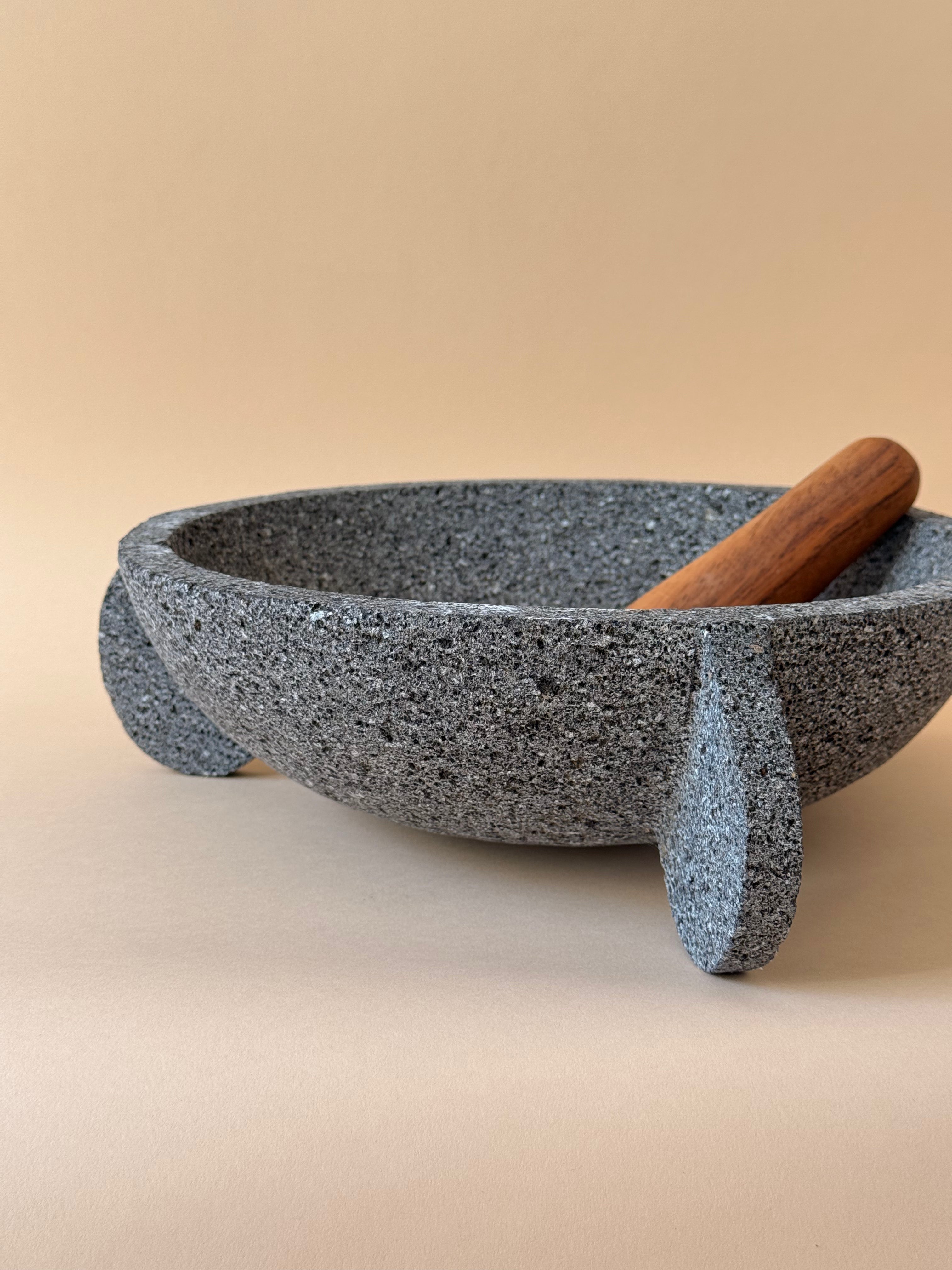 Yeyitepetl – Triple Ear Molcajete
