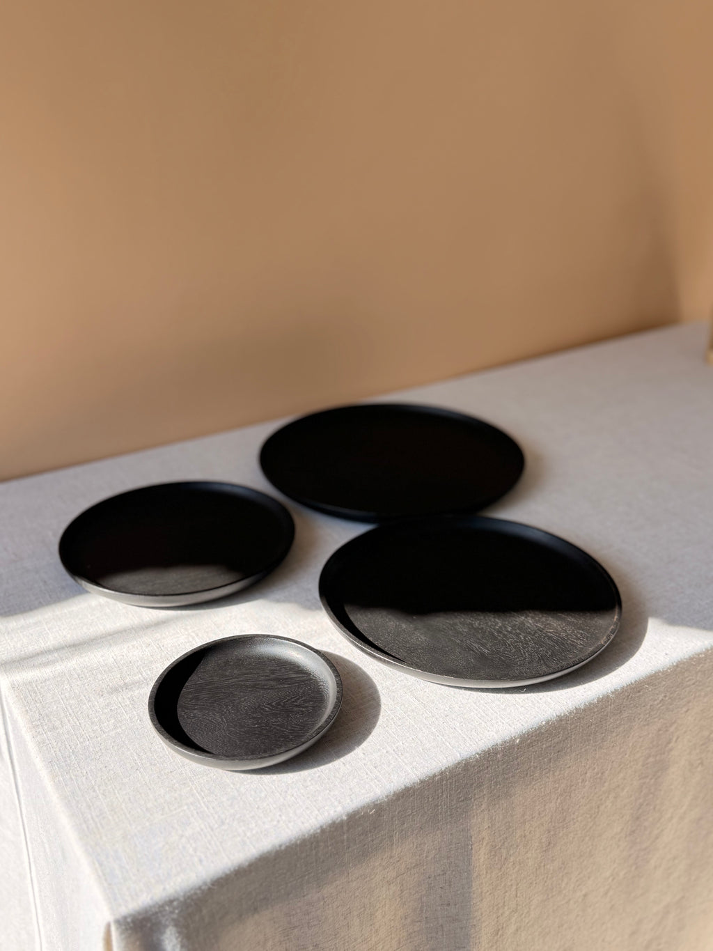 The Obsidian Collection | 4-Piece Rosa Morada Set-Noir Finish