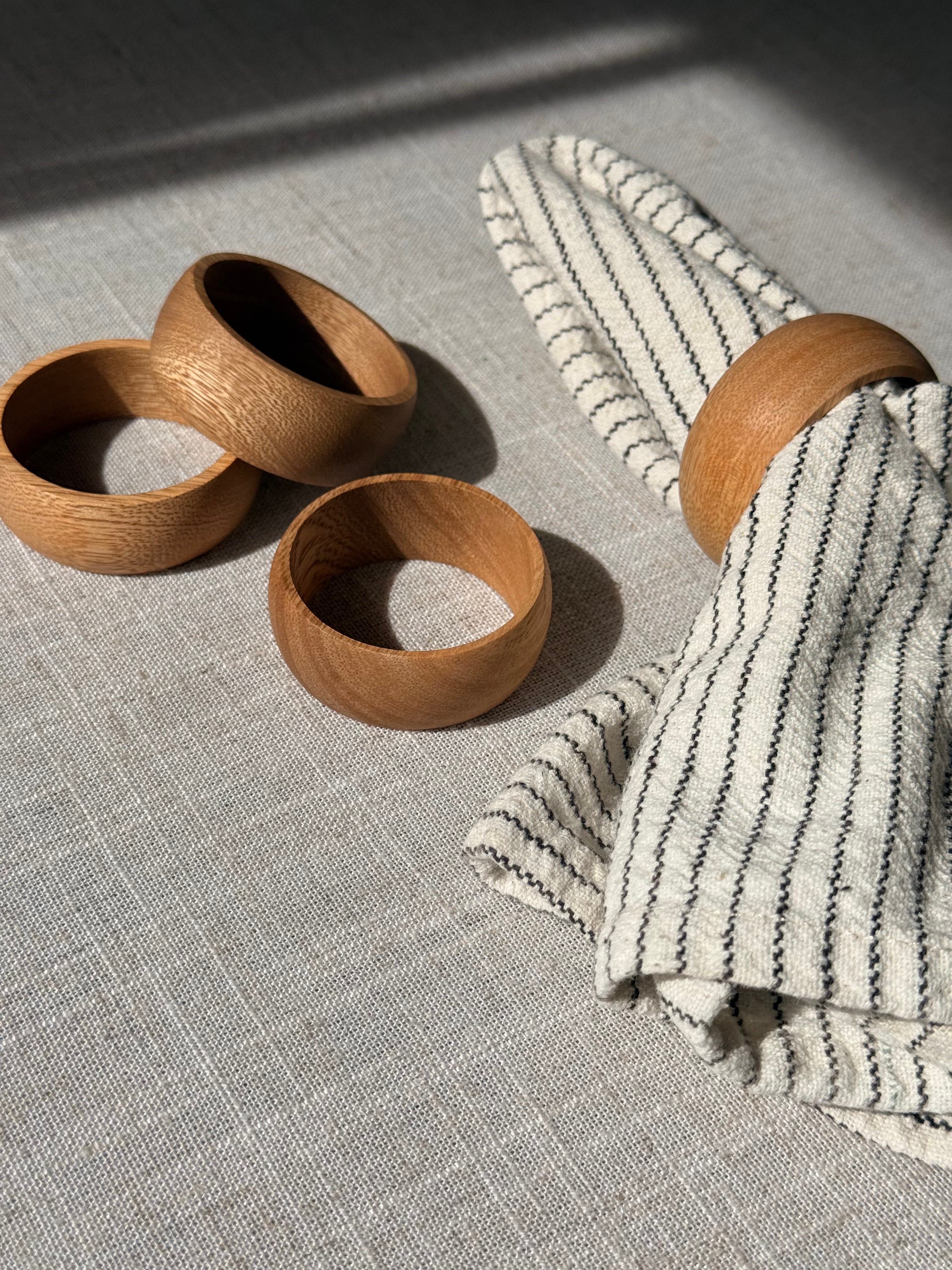 The Honey Napkin Rings | Set of 8